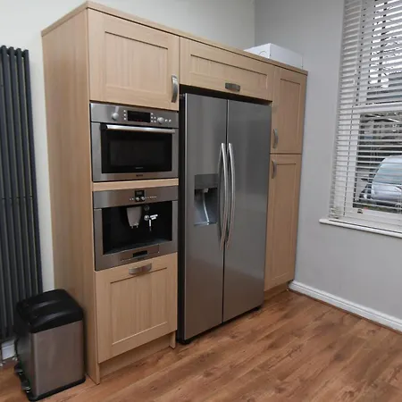 Apartment Self Catering - Convention View - 5 En-suite Bedrooms Harrogate