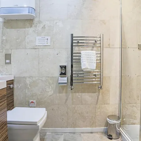 Apartment Self Catering - Convention View - 5 En-suite Bedrooms